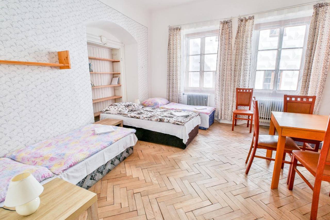 Rodinny Hostel Starkuv Dum Tábor Extérieur photo